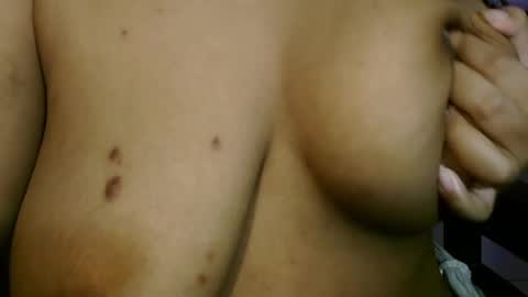 Eirondra Valeen online show from 04/06/26, 04:46