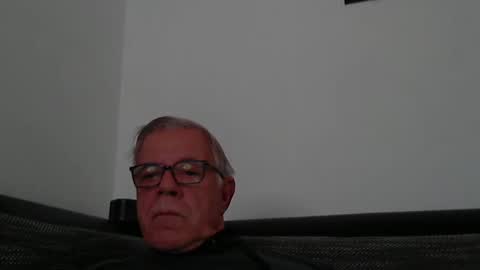 eisbaer1957 online show from 01/05/25, 08:22