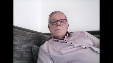 Snapshot of eisbaer1957 chatting on 01/25/25, 02:03 eisbaer1957 online show from 01/25/25, 02:03