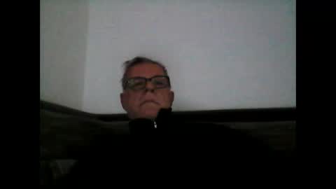 Snapshot of eisbaer1957 chatting on 02/01/25, 07:15 eisbaer1957 online show from 02/01/25, 07:15