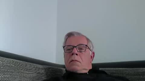 Snapshot of eisbaer1957 chatting on 03/02/25, 08:48 eisbaer1957 online show from 03/02/25, 08:48