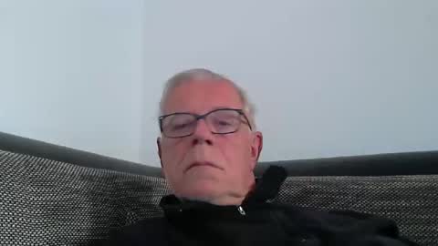 eisbaer1957 online show from 03/29/26, 07:52