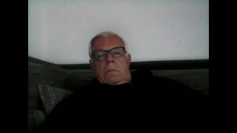 eisbaer1957 online show from 04/16/26, 06:09