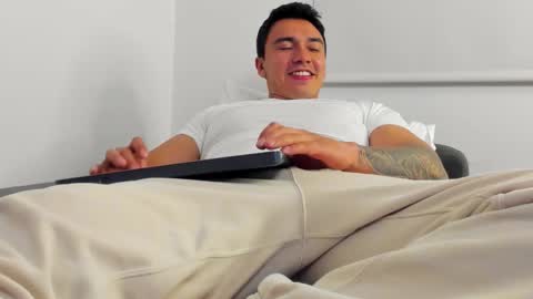 EITHAN CONOR online show from 03/20/26, 03:44