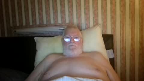 eketman1964 online show from 09/29/25, 10:58