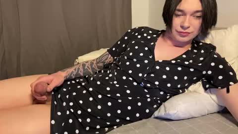 Snapshot of ekoebm chatting on 11/10/25, 11:04 Sweeet popcorn online show from 11/10/25, 11:04