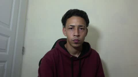 Instagram BelowAbajo online show from 04/16/26, 02:56