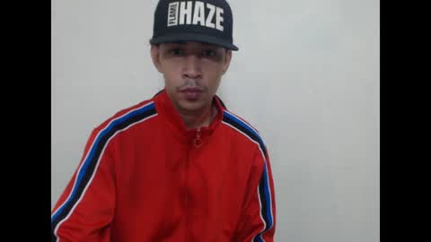 Instagram BelowAbajo online show from 06/21/26, 03:31