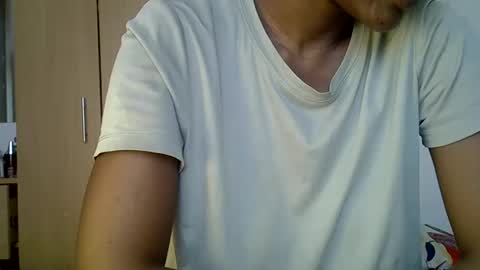 petite online show from 12/08/24, 08:20