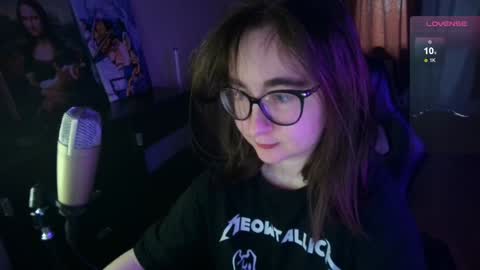 If you like it when I meow give me a thumbs up online show from 01/09/25, 10:20