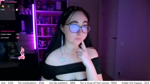 If you like it when I meow give me a thumbs up online show from 07/01/26, 11:12