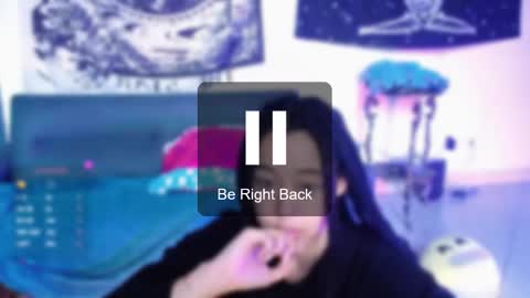 Snapshot of ela_0 chatting on 01/29/25, 05:45 Ela Help me reach 100 thumbs up online show from 01/29/25, 05:45