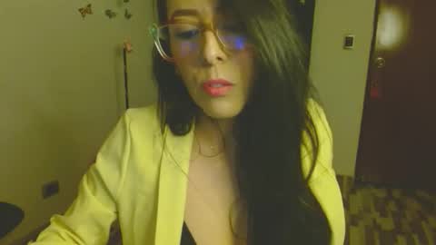 ela_3611 online show from 12/02/25, 05:02