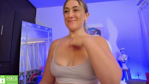 Snapshot of ela_ps chatting on 01/20/25, 02:57 LOREIN online show from 01/20/25, 02:57