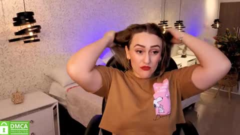 Snapshot of ela_ps chatting on 09/09/25, 11:54 LOREIN online show from 09/09/25, 11:54