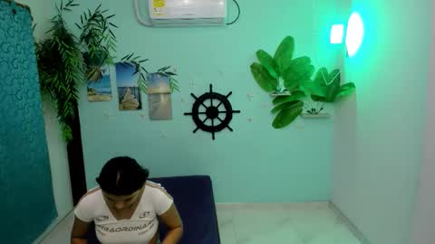 ladi online show from 11/30/25, 07:01