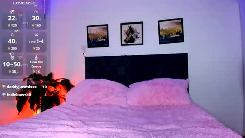 Elaia franco online show from 10/14/25, 04:19