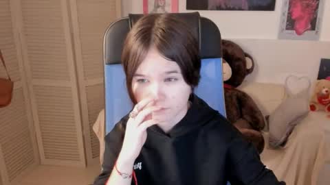 Your sweet girl online show from 09/19/25, 09:04