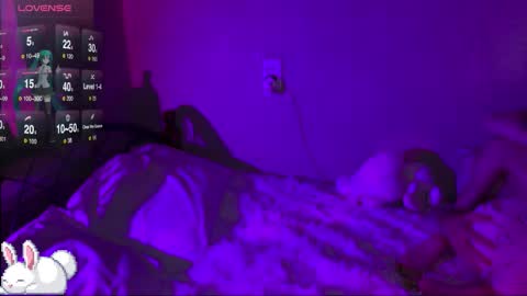 Elain online show from 09/27/25, 09:31