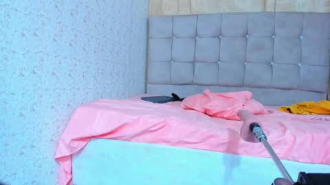 Snapshot of elalove_ chatting on 12/09/24, 08:33 Ela online show from 12/09/24, 08:33