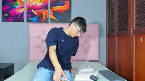 Elan Giralon online show from 02/01/26, 12:31