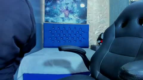 Snapshot of elangiraldo chatting on 06/11/26, 11:36 Elan Giralon online show from 06/11/26, 11:36