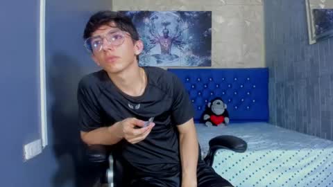 Snapshot of elangiraldo chatting on 07/07/26, 11:09 Elan Giralon online show from 07/07/26, 11:09