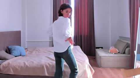 ELA 3 online show from 03/19/26, 06:28
