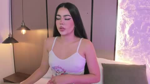 Snapshot of elara_bloom_ chatting on 06/30/26, 02:23 elara_bloom_ online show from 06/30/26, 02:23