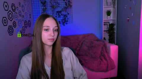 Elara online show from 03/26/26, 12:11