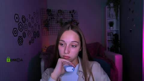 Elara online show from 04/02/26, 12:47