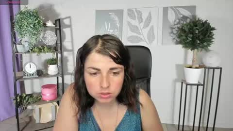 Marta online show from 06/19/26, 05:23