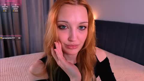 Snapshot of elarasun chatting on 04/15/26, 08:20 ElaraSun online show from 04/15/26, 08:20