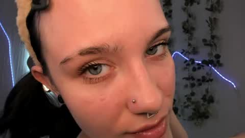 elastikiss online show from 07/06/26, 05:48