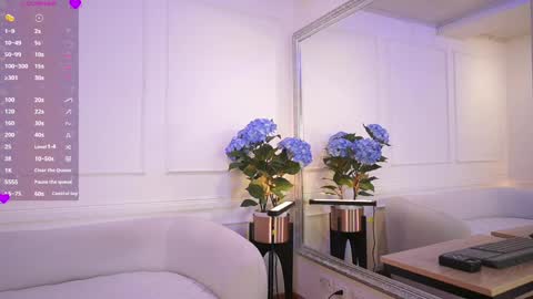 Snapshot of elasummeer chatting on 03/03/25, 11:55 Elasummeer online show from 03/03/25, 11:55