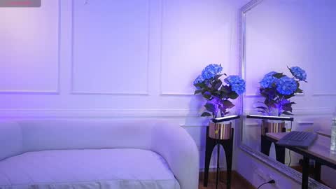 Snapshot of elasummeer chatting on 03/06/25, 11:14 Elasummeer online show from 03/06/25, 11:14