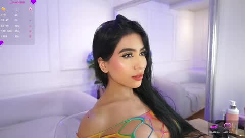 Snapshot of elasummeer chatting on 03/12/25, 06:00 Elasummeer online show from 03/12/25, 06:00