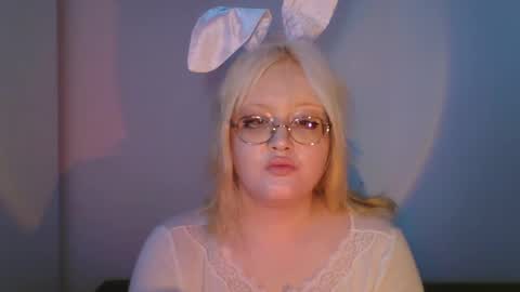 elayne_sweet online show from 04/05/26, 08:00
