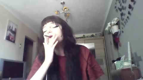 Lia online show from 05/16/26, 07:27