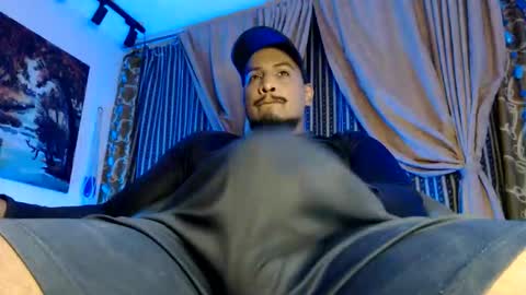 elcaballeroblack online show from 10/25/25, 07:08