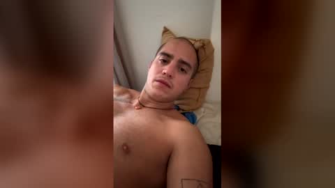 elcarlo1996 online show from 03/28/26, 12:27