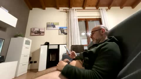 Eldiablo844 online show from 04/01/26, 08:06