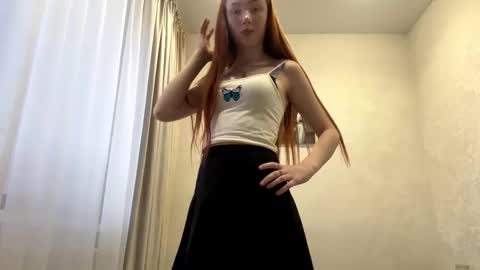 Snapshot of eleanorabouwens chatting on 03/22/26, 03:26 Lois online show from 03/22/26, 03:26