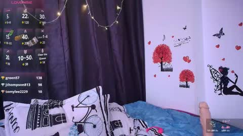 Snapshot of electra_queen1 chatting on 02/19/25, 03:27 Electra online show from 02/19/25, 03:27