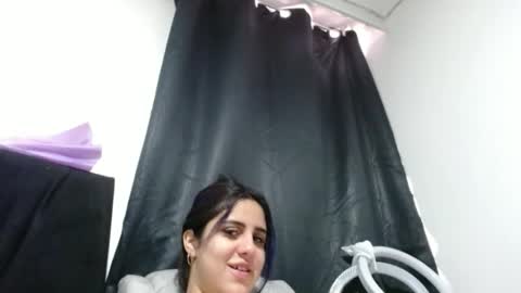 Snapshot of electraweb_09 chatting on 09/09/25, 08:30 electraweb_09 online show from 09/09/25, 08:30