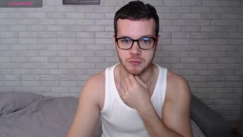 Alex online show from 12/01/25, 03:44