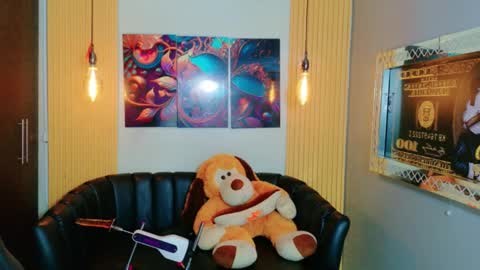 electrogoddess online show from 11/27/25, 03:08