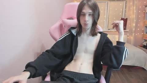 eleganc3 online show from 02/05/26, 06:56