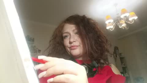 Scarlet online show from 04/28/26, 07:19