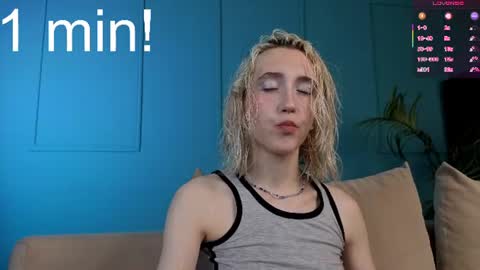 Snapshot of elen__moore chatting on 07/11/26, 05:54 Elen online show from 07/11/26, 05:54